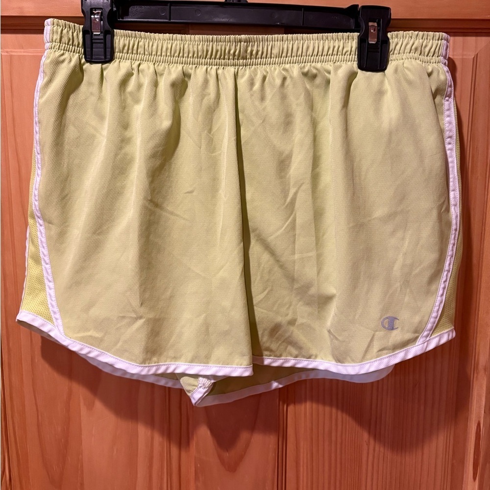 Champion Women's lime Yellow running Shorts size L
